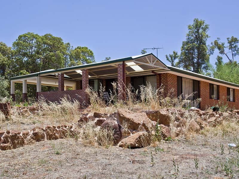 34 Ealy Street, Mount Helena WA 6082