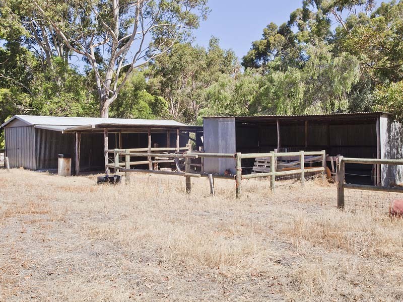 5560 Great Eastern Hwy, Mundaring WA 6073