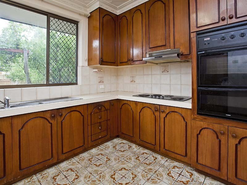 Wattle Grove WA 6107