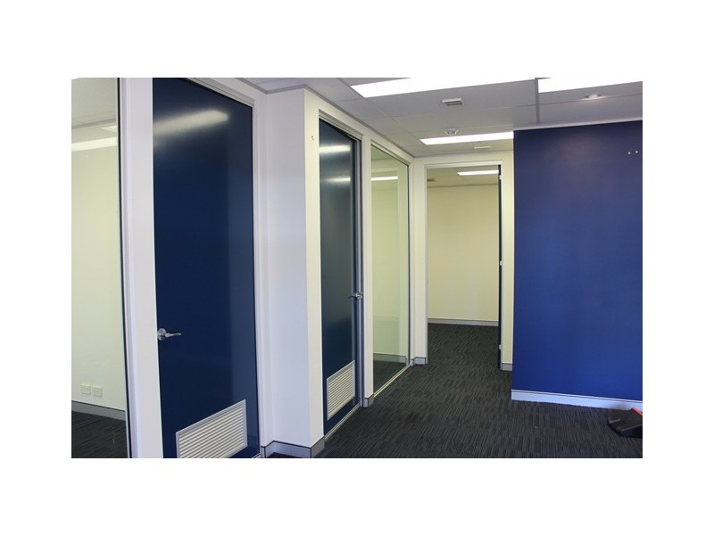 Unit 2 / 12 Old Gt Nrthn Hwy, Midland WA 6056