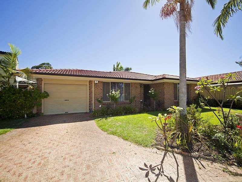 13 Redgum Drive, Ballajura WA 6066