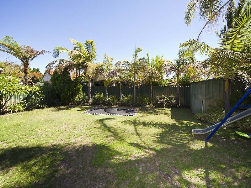 13 Redgum Drive, Ballajura WA 6066