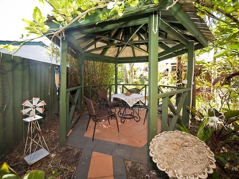 13 Redgum Drive, Ballajura WA 6066
