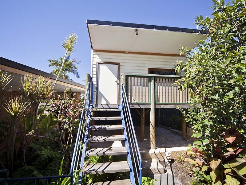 13 Redgum Drive, Ballajura WA 6066