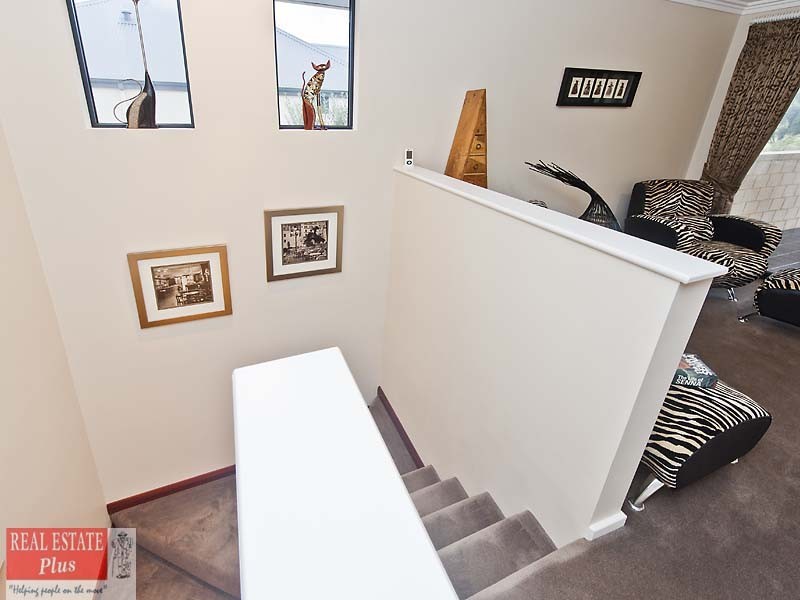 21 Januk Turn, South Guildford WA 6055