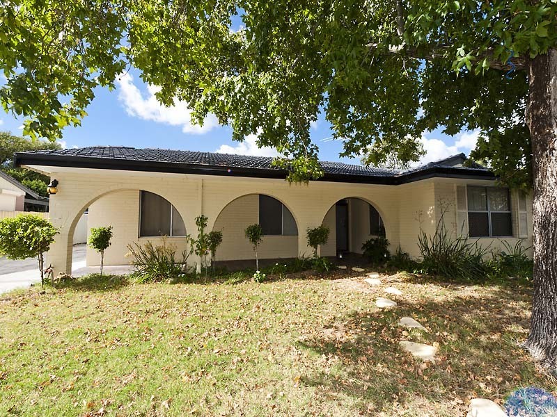 43 Hartfield Road, Forrestfield WA 6058