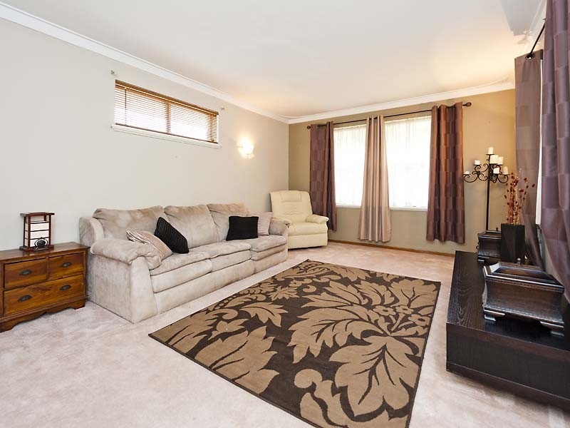 43 Hartfield Road, Forrestfield WA 6058