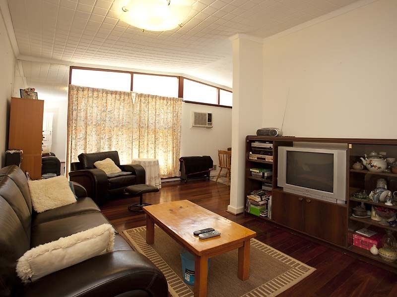 268 Morley Drive, Eden Hill WA 6054