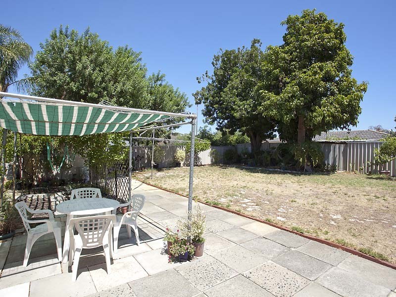 268 Morley Drive, Eden Hill WA 6054