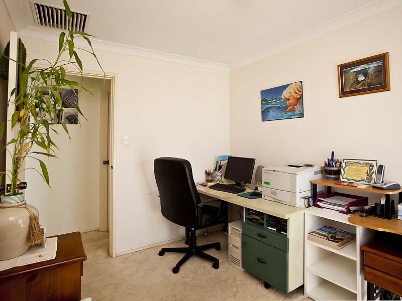 12 Welbourn Road, Swan View WA 6056