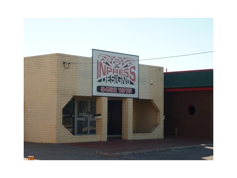 1, 1928 Albany Hwy, Maddington WA 6109