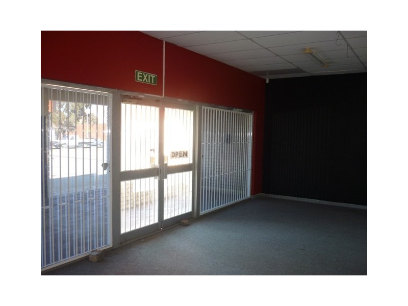 1, 1928 Albany Hwy, Maddington WA 6109