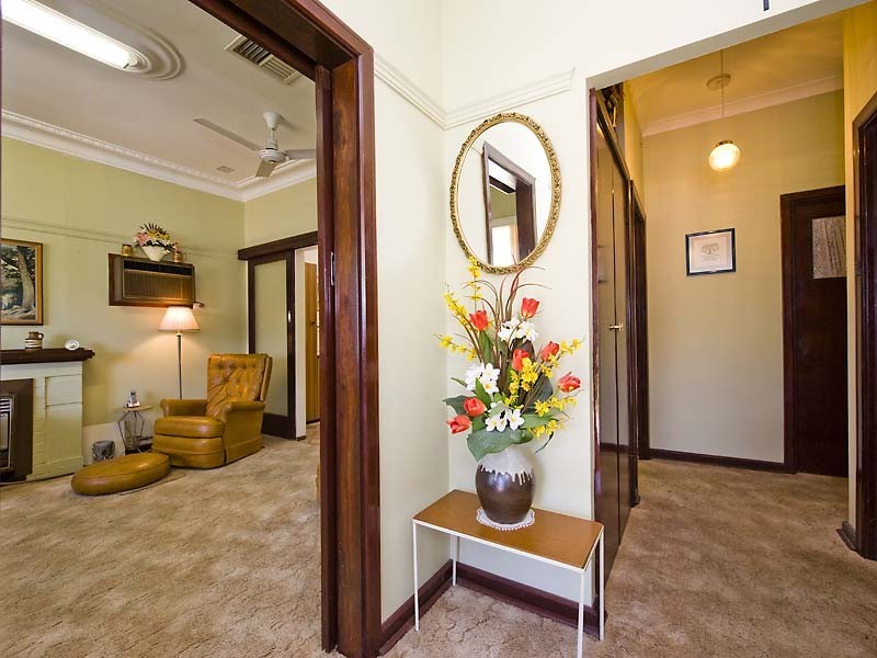 61 Great Northern Hwy, Midland WA 6056