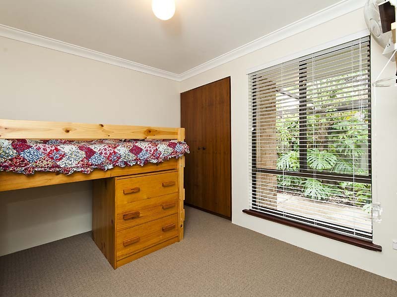 17 Grahame Street, Mount Helena WA 6082