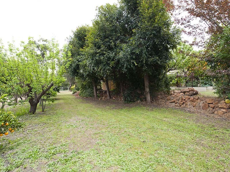 17 Grahame Street, Mount Helena WA 6082