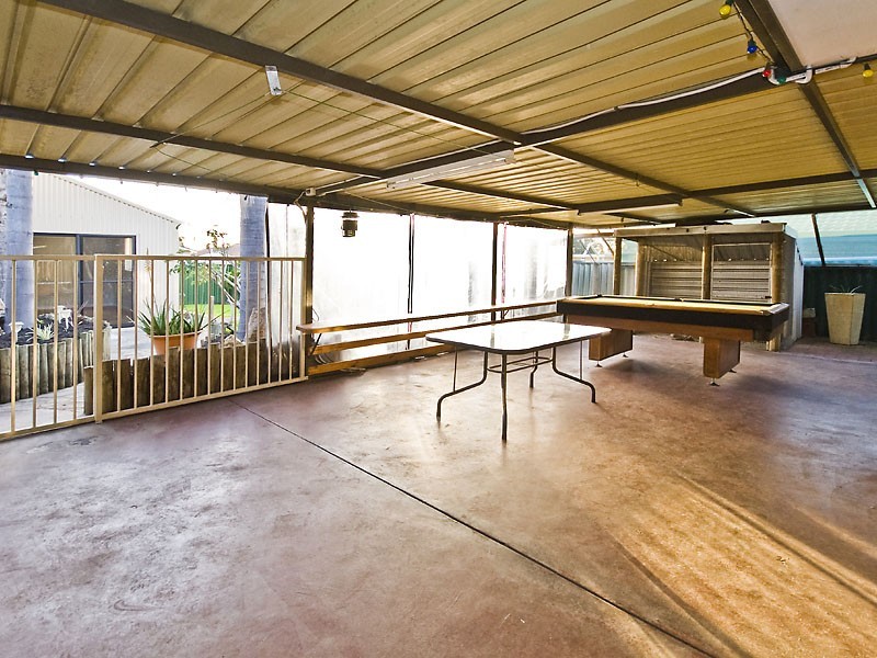 79 Myles Road, Swan View WA 6056