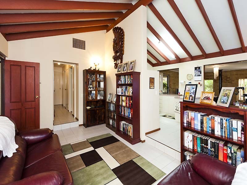 37 Calliandra Way, Forrestfield WA 6058