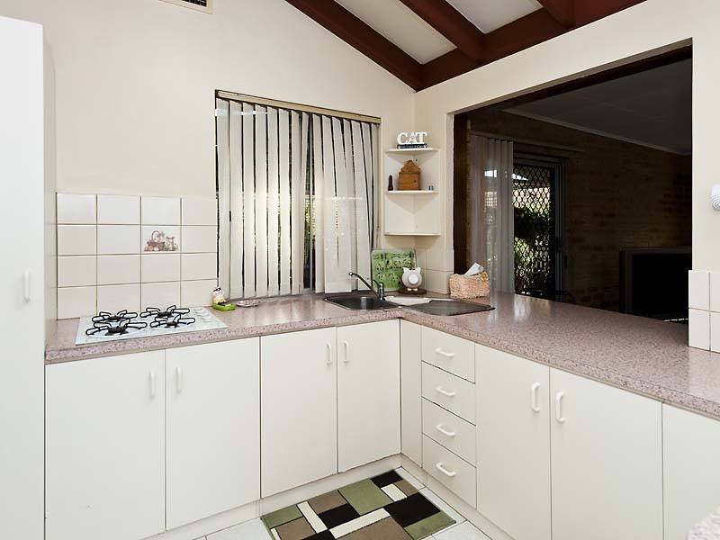 37 Calliandra Way, Forrestfield WA 6058