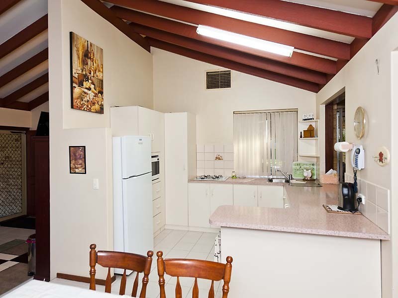 37 Calliandra Way, Forrestfield WA 6058