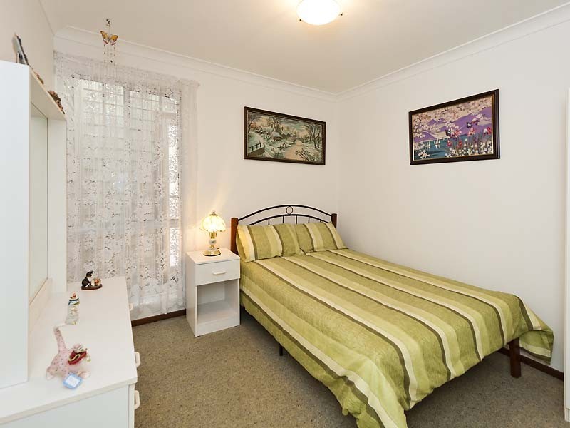 37 Calliandra Way, Forrestfield WA 6058