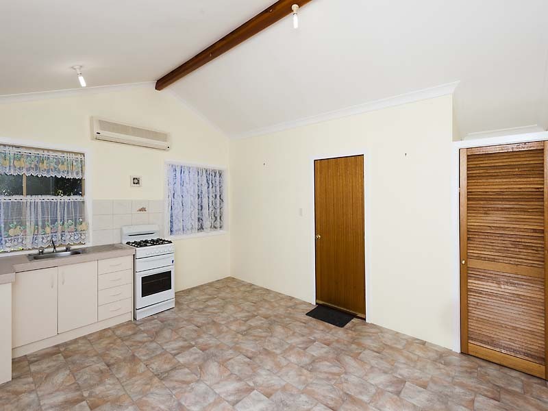 37 Calliandra Way, Forrestfield WA 6058