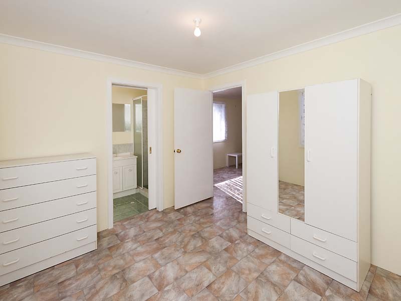 37 Calliandra Way, Forrestfield WA 6058