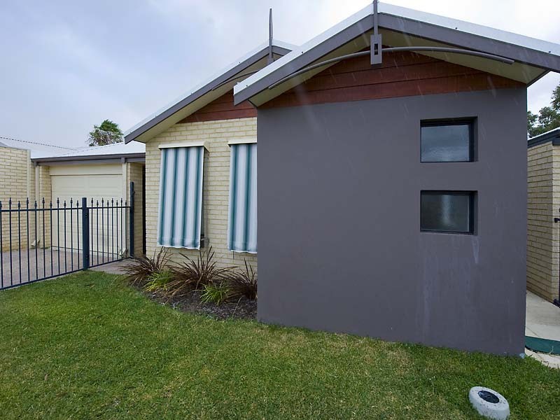 2A George Street, Midland WA 6056