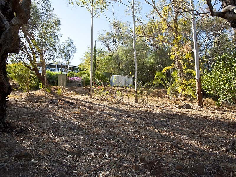 11 Hilltop Place, Kelmscott WA 6111