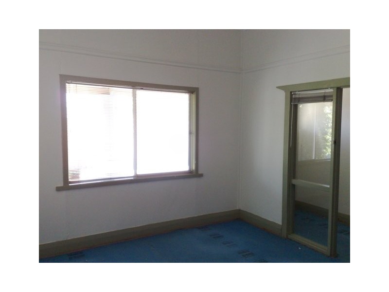 5 Padbury Terrace, Midland WA 6056