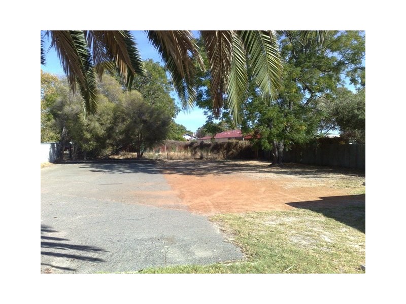 5 Padbury Terrace, Midland WA 6056