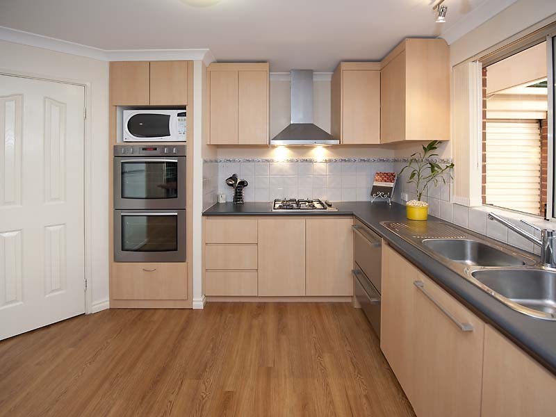 36 Buttercup Crescent, High Wycombe WA 6057