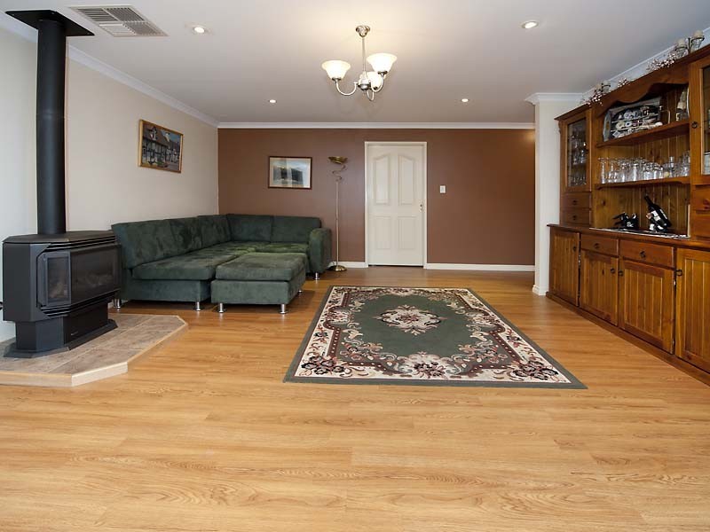 36 Buttercup Crescent, High Wycombe WA 6057