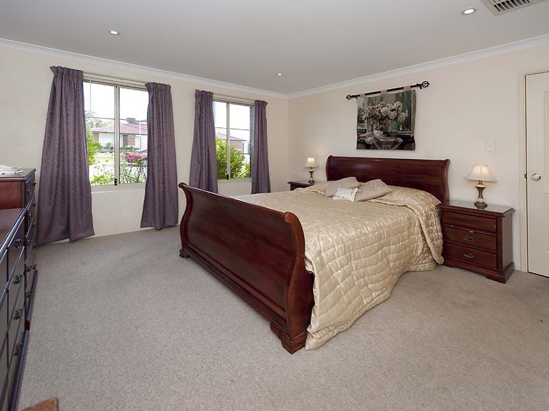 36 Buttercup Crescent, High Wycombe WA 6057
