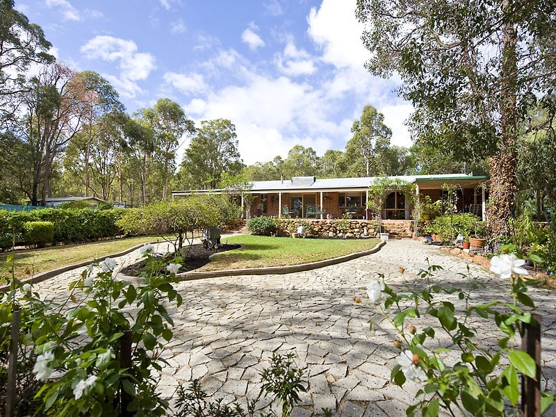 1000 Elliott Road, Mount Helena WA 6082