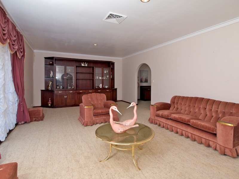 18 Eldwick Loop, Swan View WA 6056