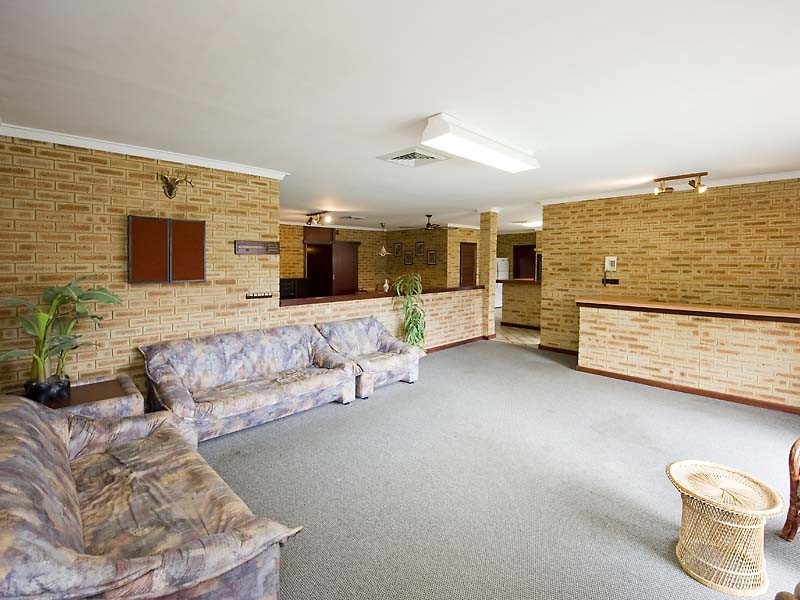 18 Eldwick Loop, Swan View WA 6056