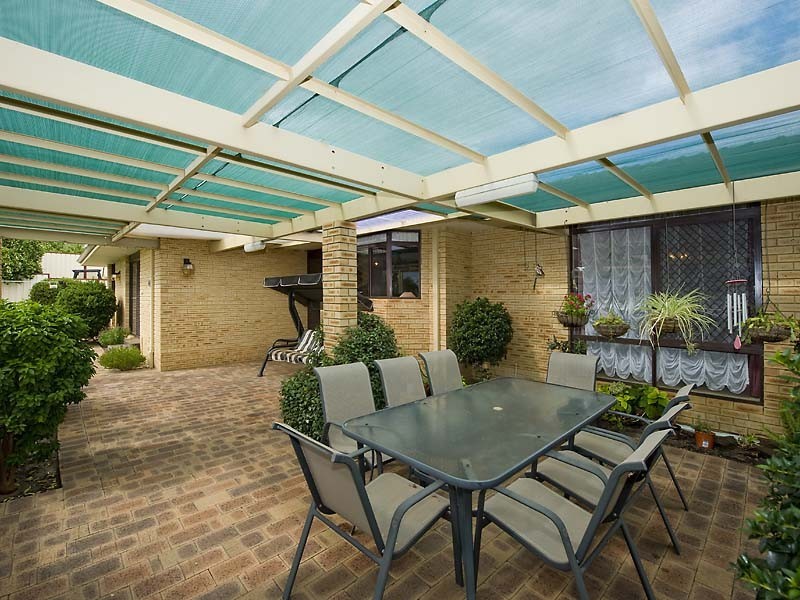 18 Eldwick Loop, Swan View WA 6056