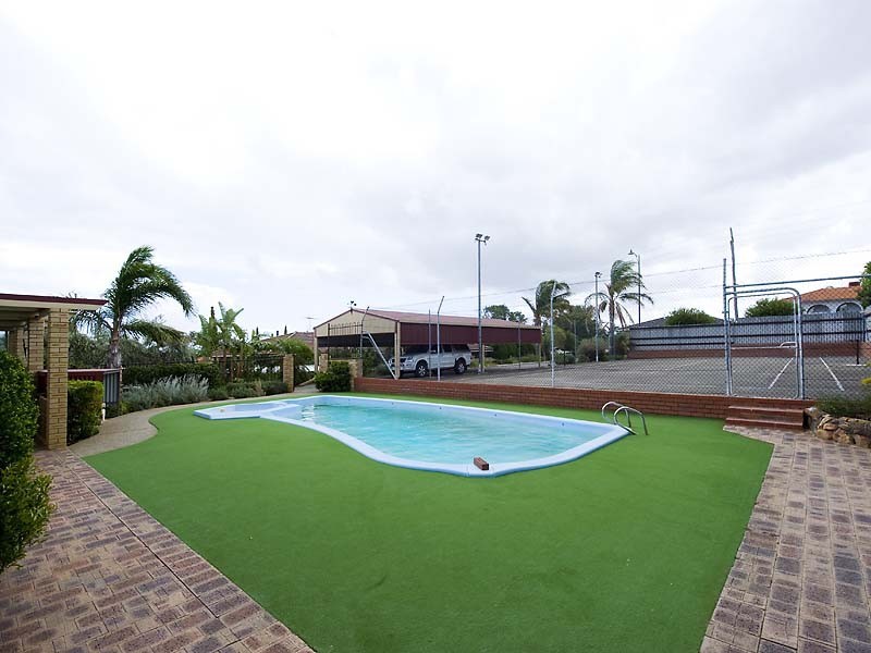 18 Eldwick Loop, Swan View WA 6056