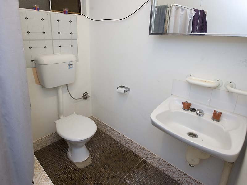 18 Grevillea Crescent, Swan View WA 6056