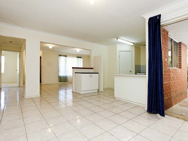 3 Bambra Mews, Stratton WA 6056