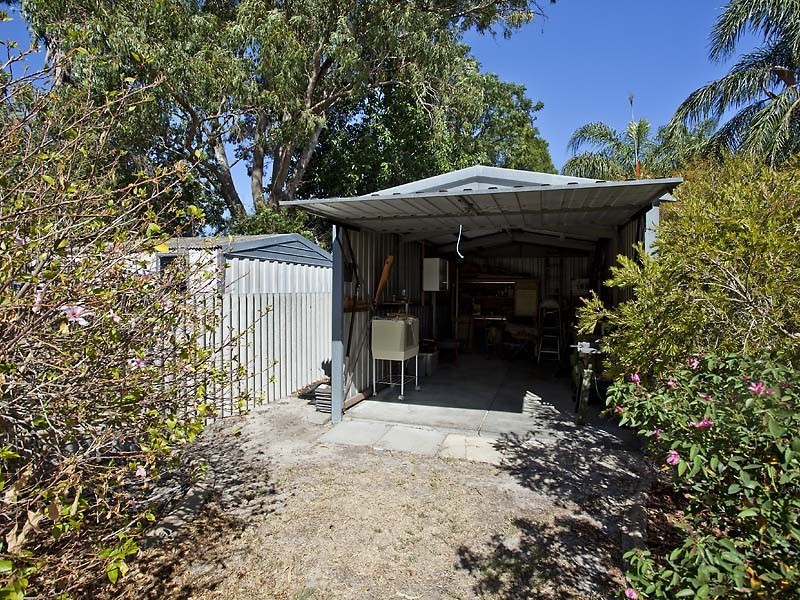 50 Dickson Drive, Middle Swan WA 6056