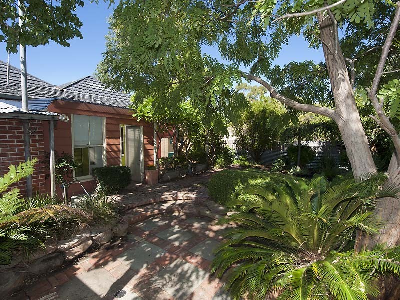 19 Johnson Street, Guildford WA 6055