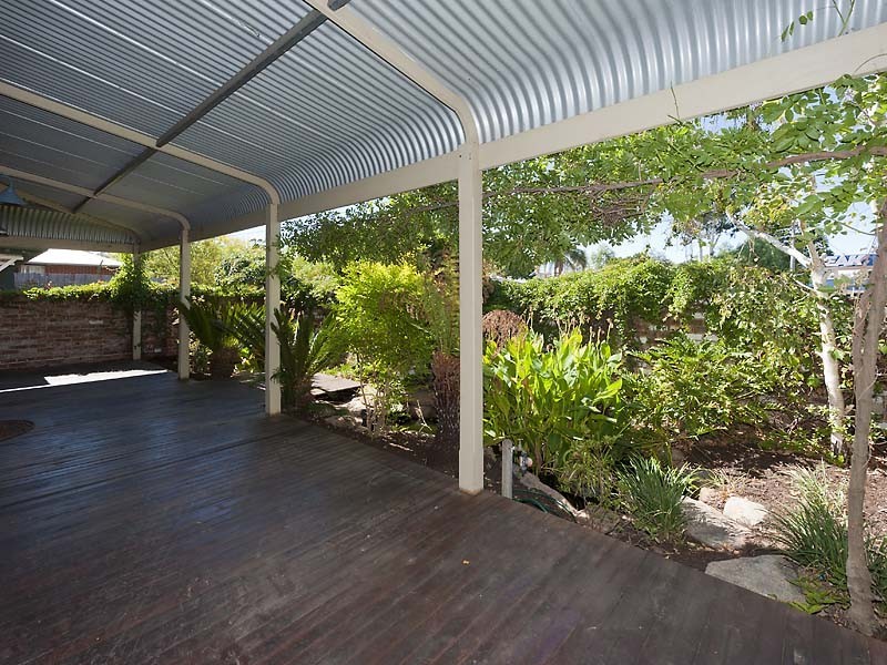 19 Johnson Street, Guildford WA 6055