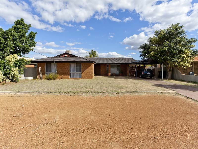 85 Bougainvillea Ave, Forrestfield WA 6058