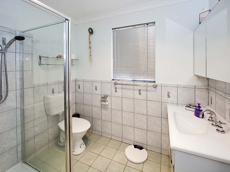 85 Bougainvillea Ave, Forrestfield WA 6058