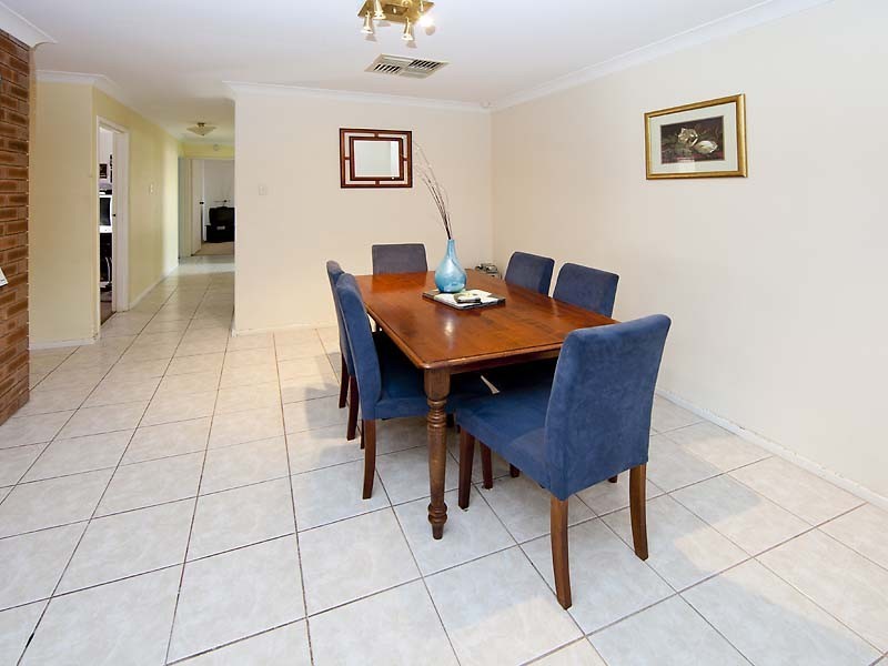 85 Bougainvillea Ave, Forrestfield WA 6058