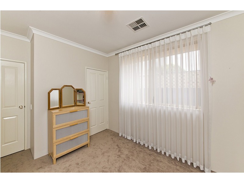 9 Johnson Avenue, Guildford WA 6055