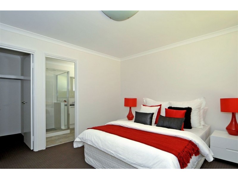 2/37 John Street, Midland WA 6056