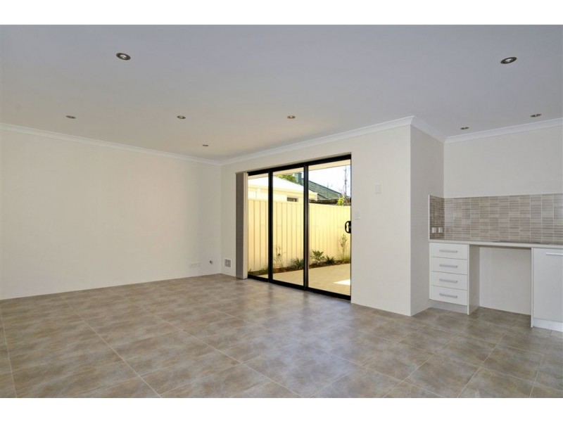 U2 and 3/37,39 John Street, Midland WA 6056
