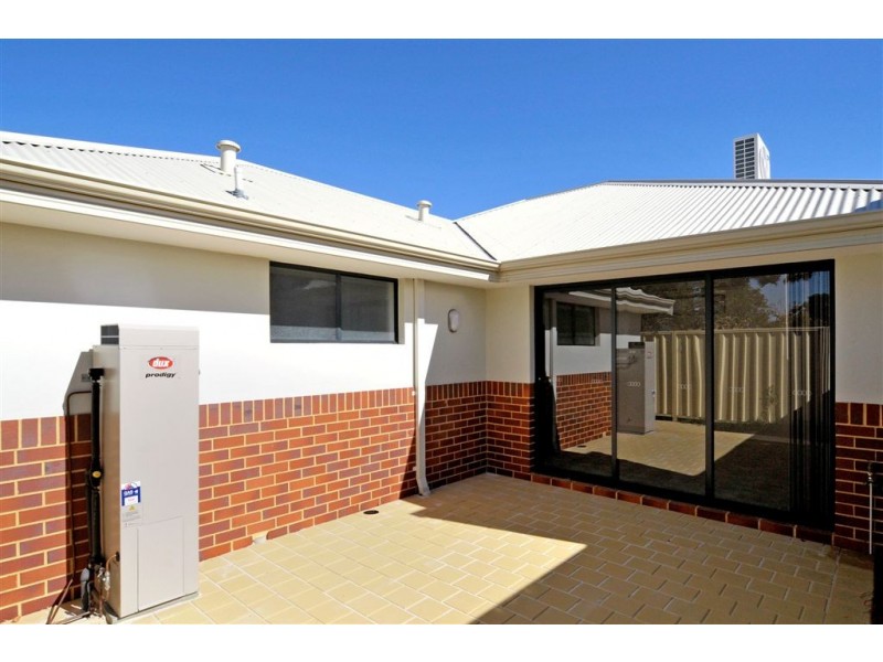 U2 and 3/37,39 John Street, Midland WA 6056